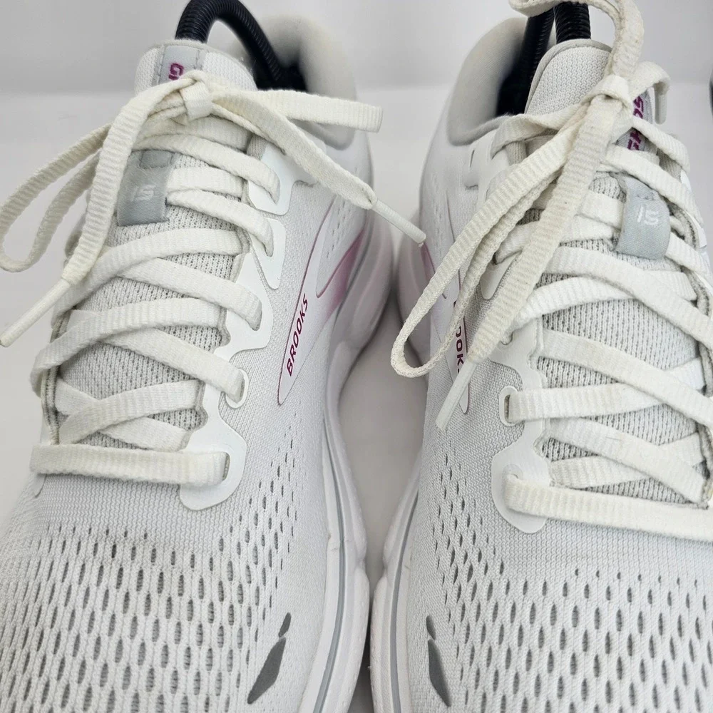 Brooks Ghost 15 Women's 9B White Oyster Viola Running Shoes 1203801B195